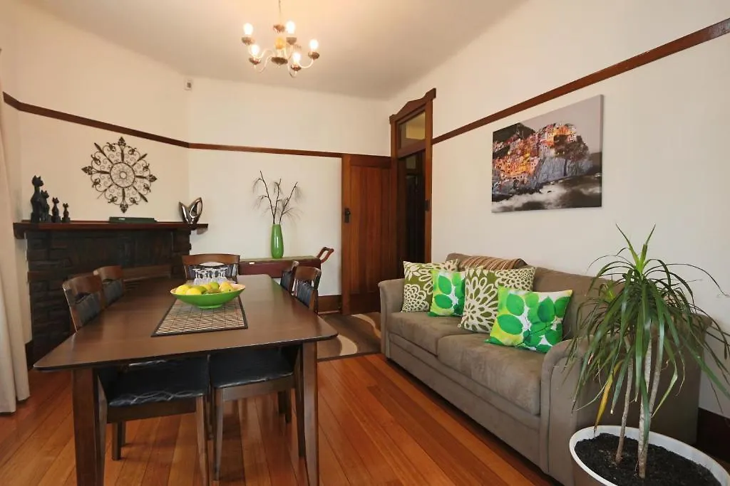 Moonah Amy Cottage Apartments Hobart 3*,  Australien